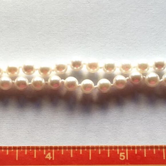 Single Strand Cultured Pearl Necklace Choker with 14K YG Clasp - Picture 8 of 11